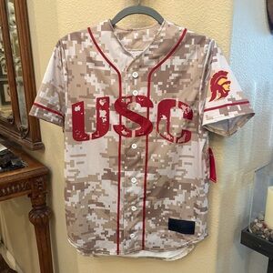 NWT~ProSphere USC Trojans Tan Digicamo Baseball Jersey Size Large-Fit Small
